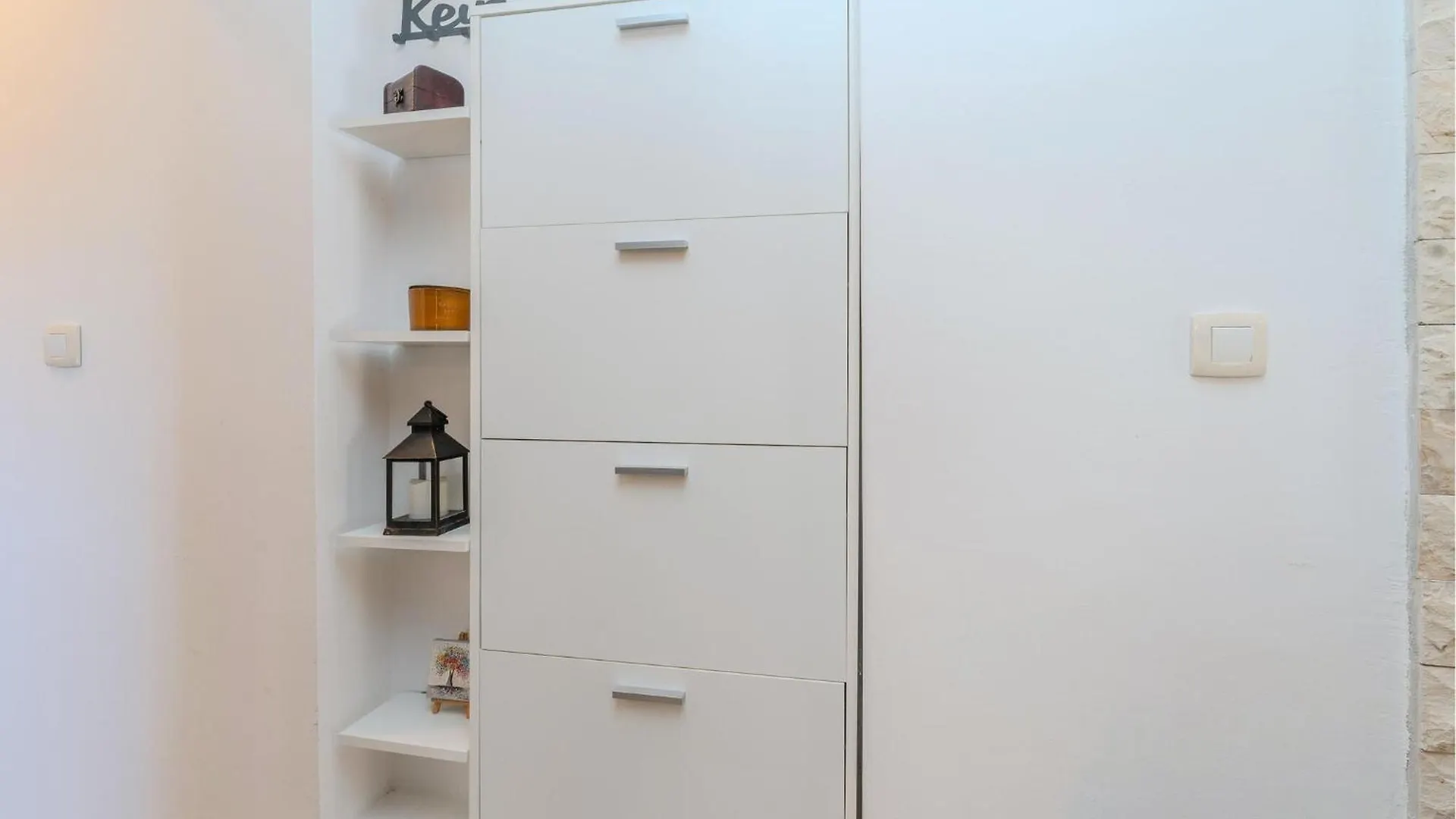 Cozy Apartment In Vir With Wifi 0*,  Croacia